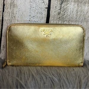 PRADA - wallet